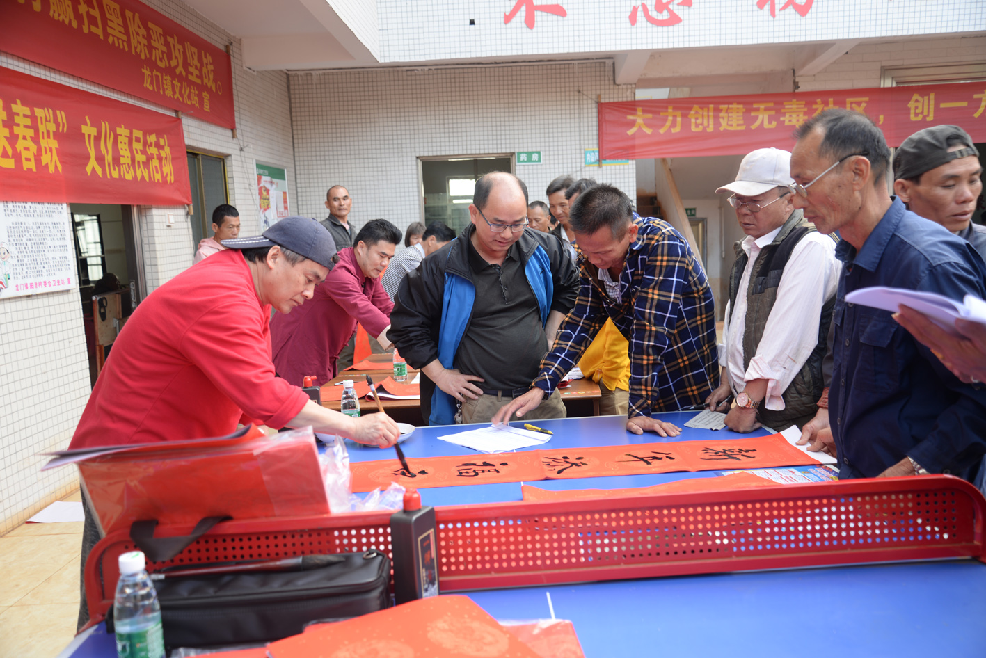 翰墨飄香攪濃年味.JPG